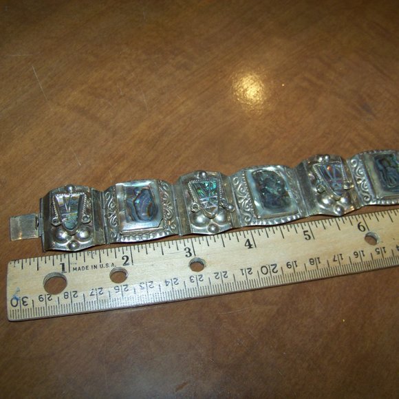 Meet your Posher, Pam - Picture 6 of 7